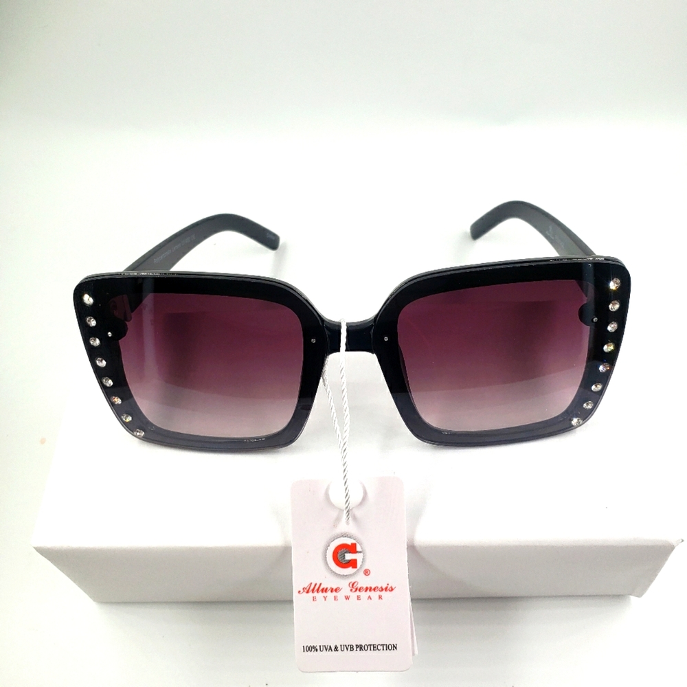 Women's rhinestone embellished sunglasses.